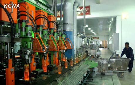 Glass Bottle Production Process Goes Operational in DPRK