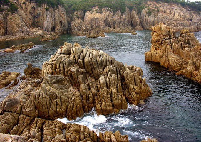 Rock Sea of Manmulsang - DPRK