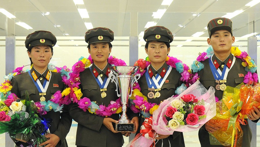 DPRK Pentathlonists Return Home